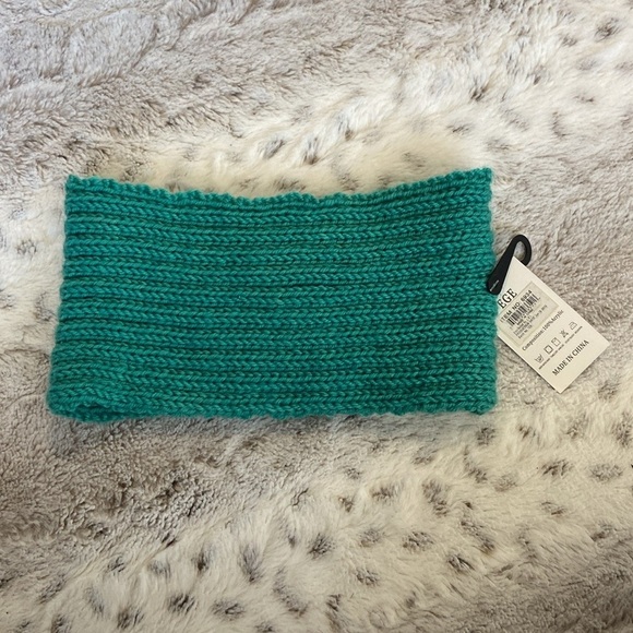 NWT! Green knit headband OS bling beaded rhinestones romantic quiet luxury fall - Picture 9 of 10